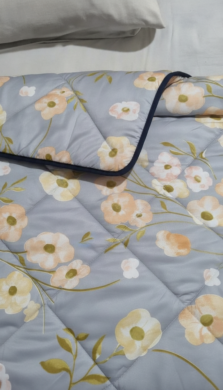 HFC019-DOUBLEBED - Signature