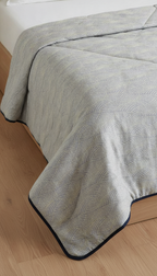 HFC017-DOUBLEBED - Signature