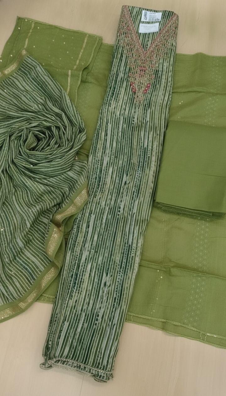 Kanku Women Green Cotton Unstitched Suit | COTT-39 Secondary image