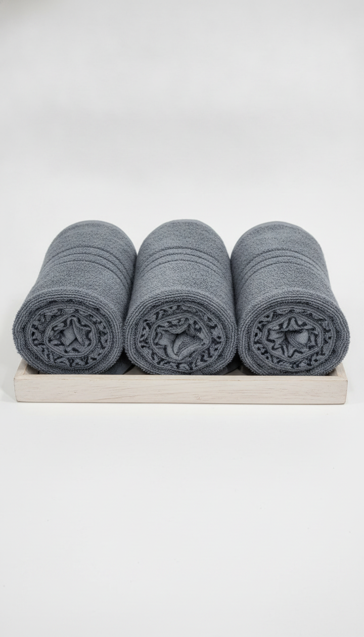 Bath Towel Secondary image