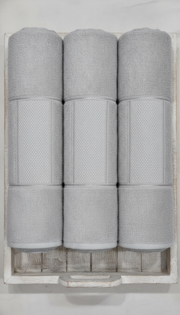 Monte Carlo Home Grey Cotton Bath Towel | HFT-24 Secondary image